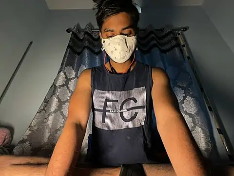 Snapshot of hunterboy2001 chatting on 16, 1, 2026 hunterboy2001 online show from 16, 1, 2026