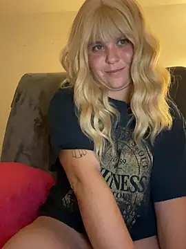 Snapshot of WattledFourth chatting on 14, 12, 2025 WattledFourth online show from 14, 12, 2025