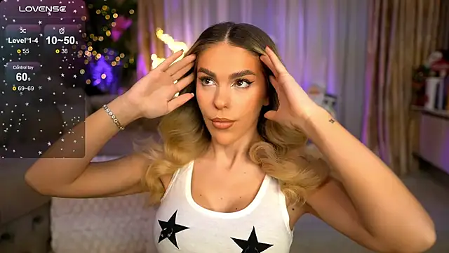 ChloeVelvetx online show from 22, 12, 2025