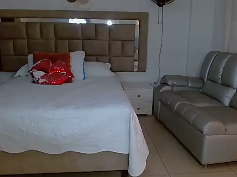 Samathahottxxxx online show from 10, 1, 2026