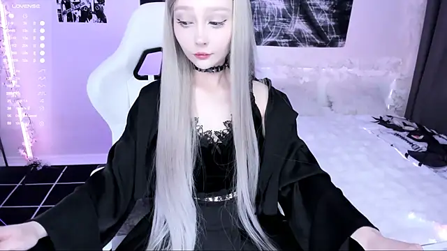 lyric4 online show from 12, 4, 2026