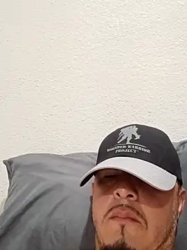 Lalin2323 online show from 4, 3, 2026