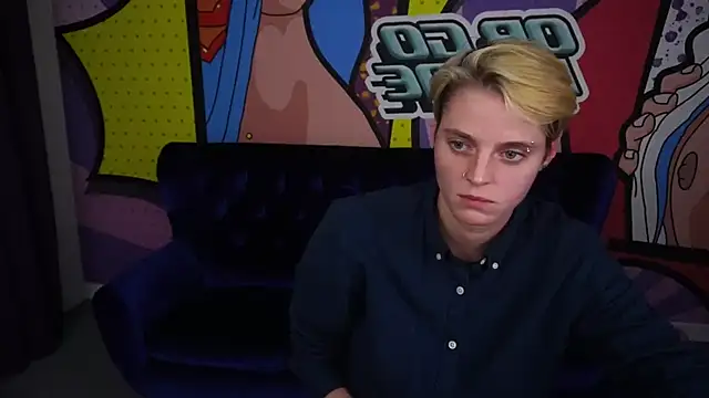 RoxyFlamee online show from 2, 12, 2025