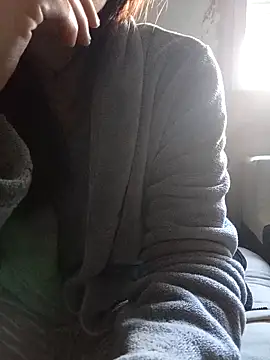 gatitachula93 online show from 5, 4, 2026