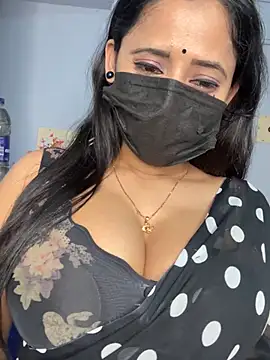 Hot-Haney77 online show from 14, 1, 2026