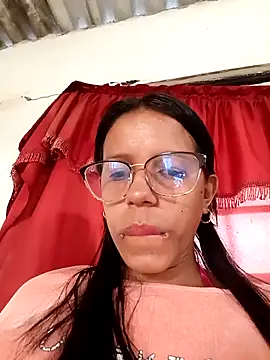 Snapshot of Dirty_She_Wolf chatting on 3, 12, 2025 Dirty She Wolf online show from 3, 12, 2025