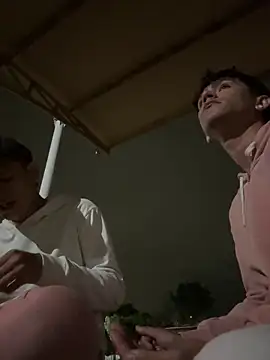 Latin boys79 online show from 17, 12, 2025