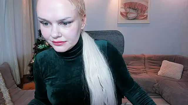 KamillaJei online show from 18, 12, 2025