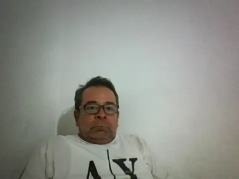 Snapshot of Riatarica69 chatting on 1, 12, 2025 Riatarica69 online show from 1, 12, 2025