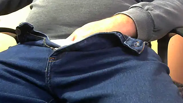 Yoghi65 online show from 13, 1, 2026