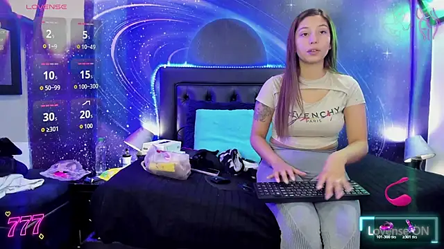 Snapshot of liittleangelss_ chatting on 26, 6, 2026 liittleangelss online show from 26, 6, 2026