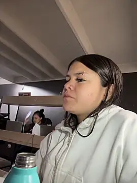 Camila Duarte2 online show from 17, 2, 2026