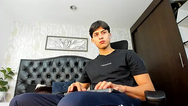 Lander Cruz online show from 24, 3, 2026