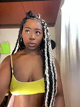 Cynthia es online show from 13, 4, 2026