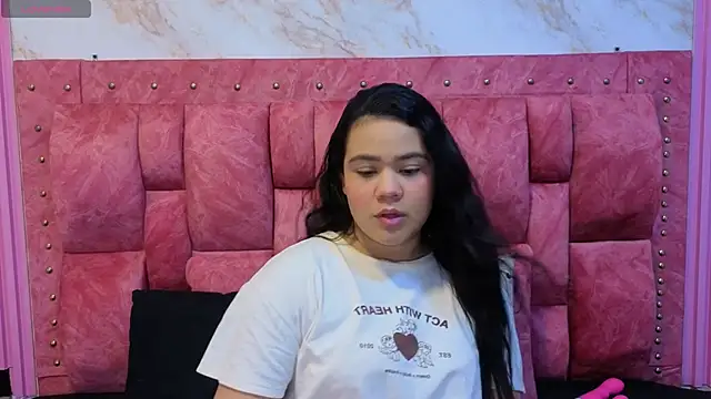 ValeryMorales online show from 7, 3, 2026