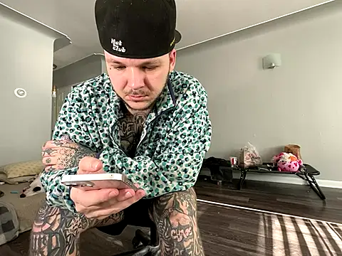 Tatertats online show from 5, 1, 2026