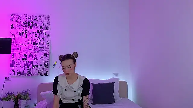 SweetSinTeacher online show from 4, 12, 2025