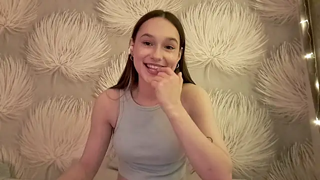 Snapshot of Harlybaby_2007 chatting on 3, 12, 2025 Harlybaby 2007 online show from 3, 12, 2025