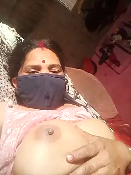 Snapshot of Your-shreya143 chatting on 31, 1, 2026 Your-shreya143 online show from 31, 1, 2026