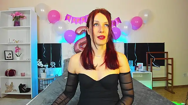 Snapshot of KiraNeeww chatting on 27, 2, 2026 KiraNeeww online show from 27, 2, 2026