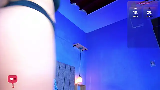 RousseVyxen online show from 15, 1, 2026