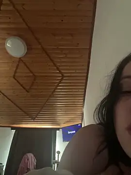 Snapshot of HilorianAndry chatting on 3, 12, 2025 HilorianAndry online show from 3, 12, 2025