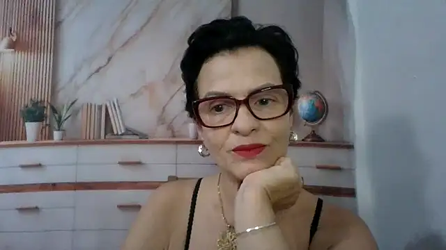 Snapshot of Luna-Hot0802 chatting on 17, 2, 2026 Luna-Hot0802 online show from 17, 2, 2026
