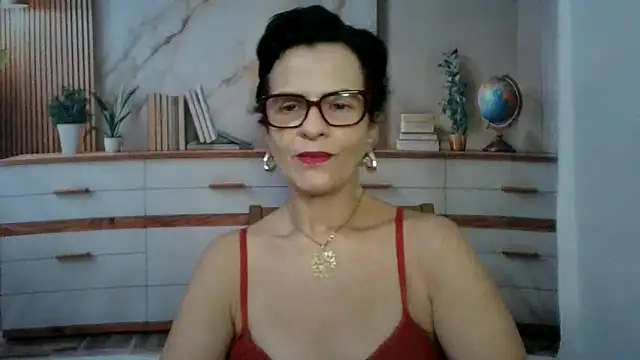 Snapshot of Luna-Hot0802 chatting on 23, 2, 2026 Luna-Hot0802 online show from 23, 2, 2026