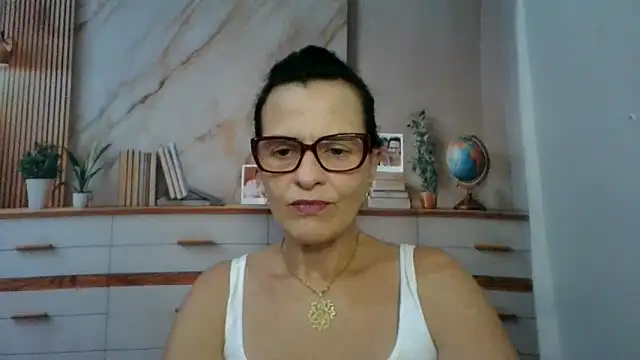 Snapshot of Luna-Hot0802 chatting on 24, 3, 2026 Luna-Hot0802 online show from 24, 3, 2026