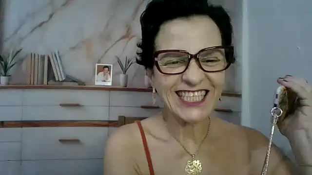 Snapshot of Luna-Hot0802 chatting on 26, 3, 2026 Luna-Hot0802 online show from 26, 3, 2026