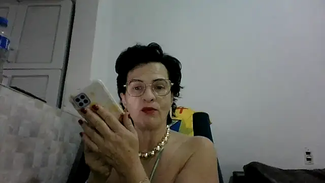 Snapshot of Luna-Hot0802 chatting on 24, 6, 2026 Luna-Hot0802 online show from 24, 6, 2026