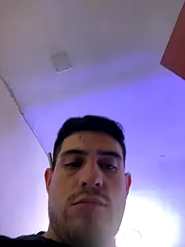 williamsmiiths16 online show from 5, 1, 2026