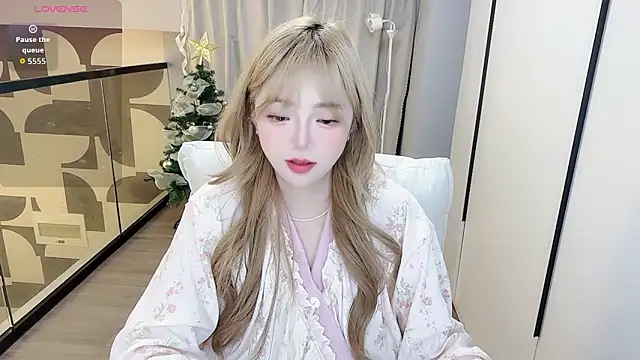 Star-XinX online show from 8, 3, 2026