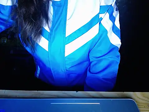 maian love online show from 6, 1, 2026