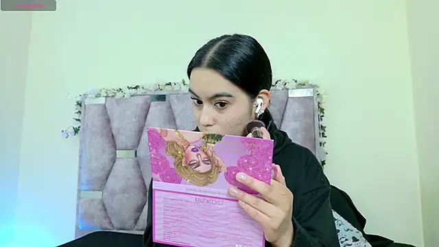 Snapshot of iris_and_damian chatting on 16, 1, 2026 iris and damian online show from 16, 1, 2026