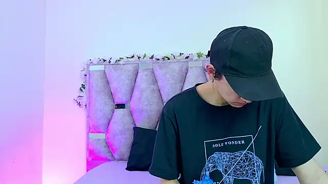 iris and damian online show from 14, 4, 2026