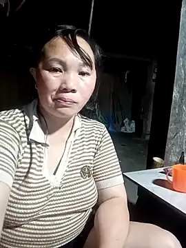 ava-dellght online show from 10, 4, 2026