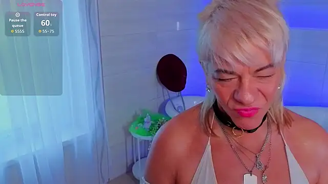 AnittaHarris  online show from 4, 4, 2026