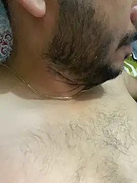 Snapshot of reyansh20134 chatting on 5, 2, 2026 reyansh20134 online show from 5, 2, 2026