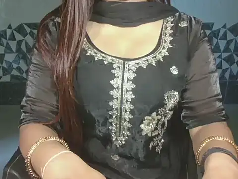 Snapshot of Hotty_Suzuka chatting on 3, 7, 2026 Hotty Suzuka online show from 3, 7, 2026
