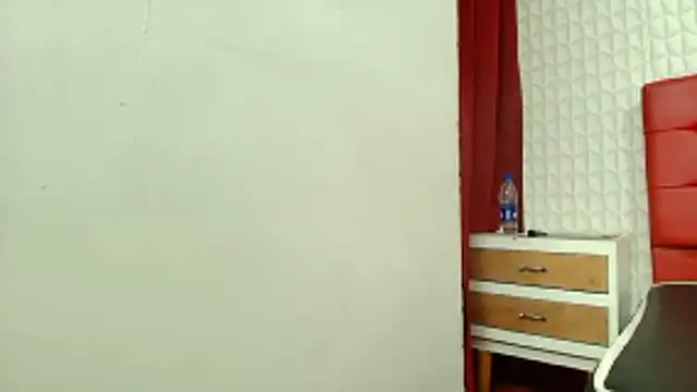 Snapshot of Elizabetth_Roman chatting on 6, 2, 2026 Elizabetth Roman online show from 6, 2, 2026