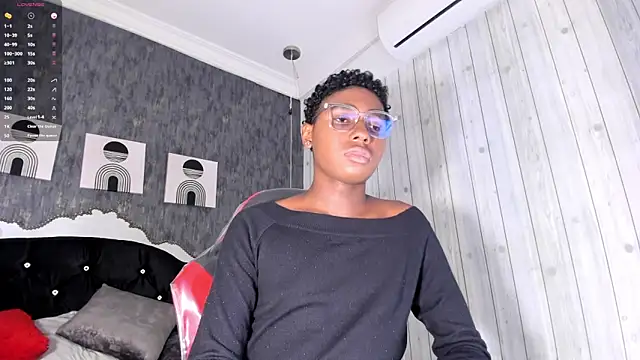 teylor lovee online show from 27, 3, 2026