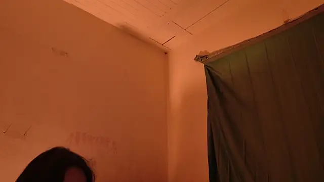 MoonLipsON- online show from 1, 4, 2026