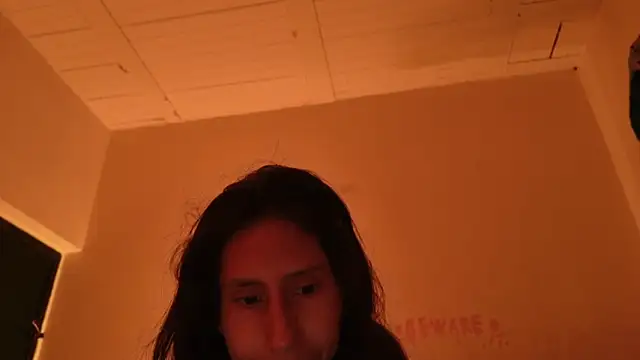 Snapshot of MoonLipsON- chatting on 21, 6, 2026 MoonLipsON- online show from 21, 6, 2026