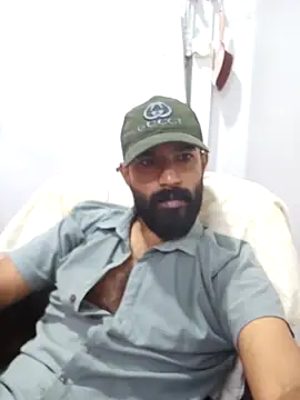 Snapshot of Bigkannan chatting on 29, 4, 2026 Bigkannan online show from 29, 4, 2026