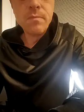 Snapshot of jefflatex45 chatting on 3, 12, 2025 jefflatex45 online show from 3, 12, 2025