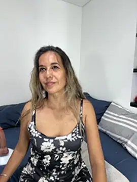 sandrafarrely online show from 4, 5, 2026