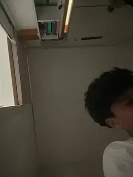 hungspanishtwink online show from 5, 4, 2026