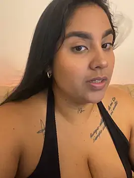 Snapshot of YenthCorona chatting on 11, 6, 2026 YenthCorona online show from 11, 6, 2026