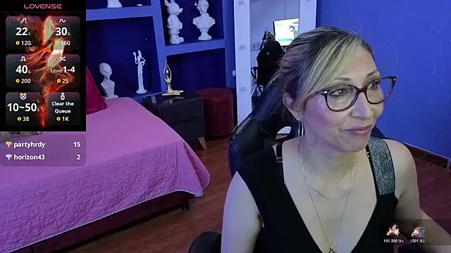 Scarlett 079 online show from 5, 12, 2025